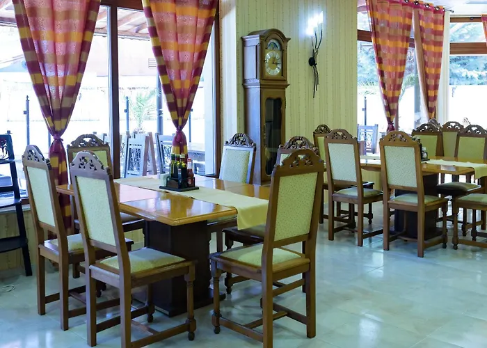 Maria Revas מלון 5*