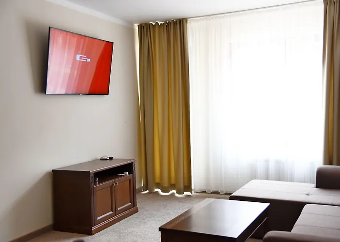 Maria Revas מלון