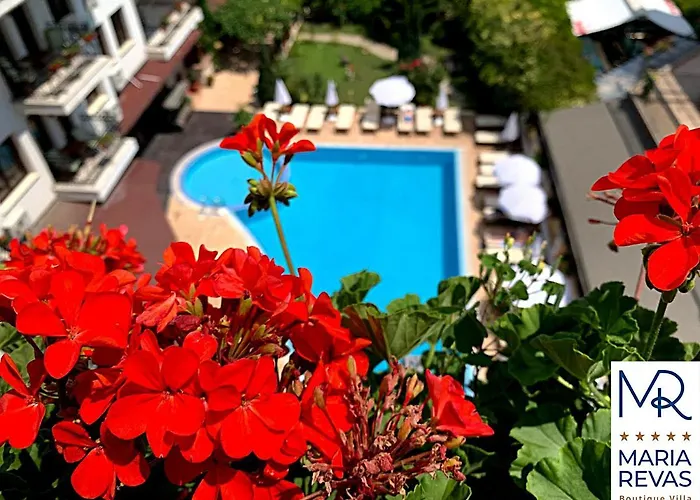 Maria Revas מלון 5*