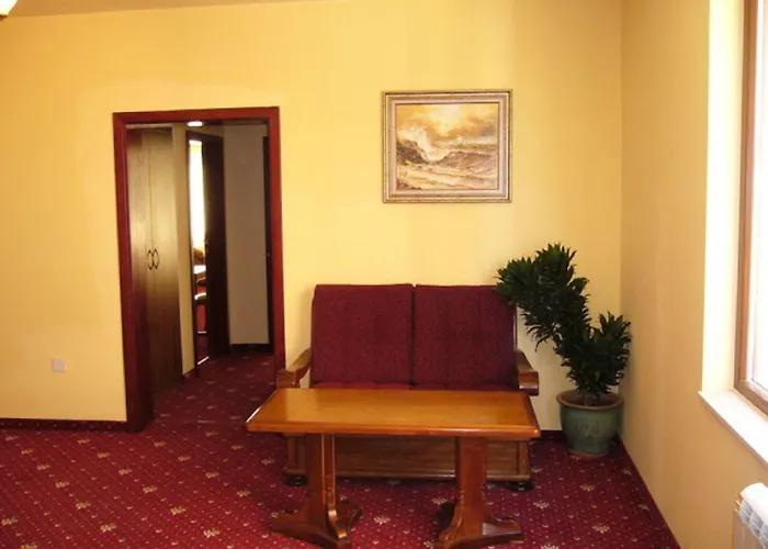 Maria Revas Hotel Slantchev Briag