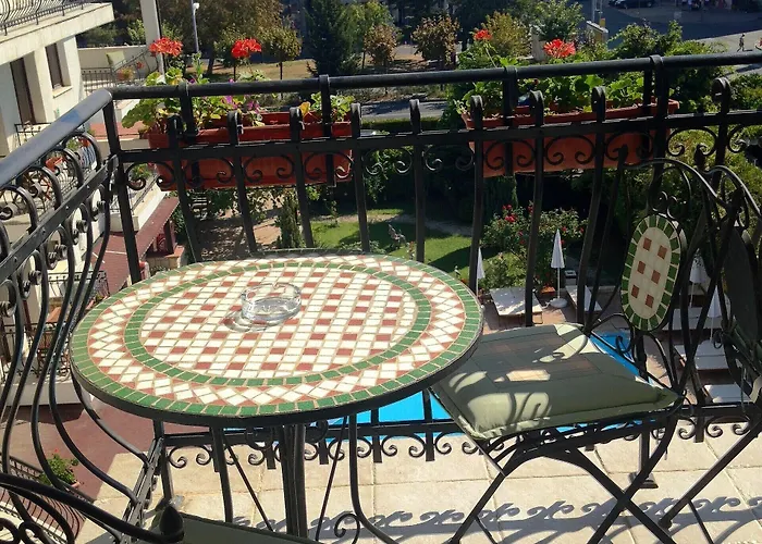 Maria Revas Hotel 5*