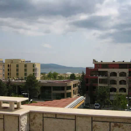 酒店 Maria Revas 5*