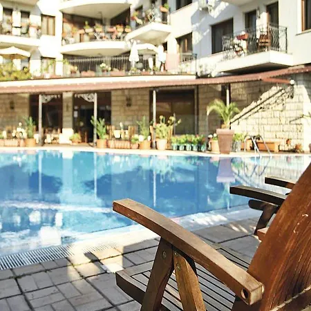 Maria Revas 阳光海滩