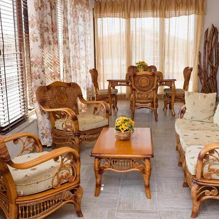ماريا ريفاس 5* ساني بيتش