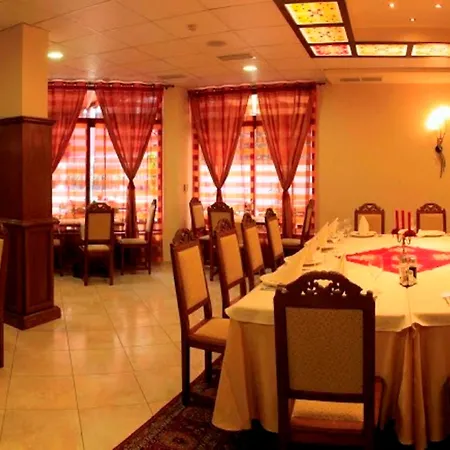 Maria Revas מלון סאני ביץ'