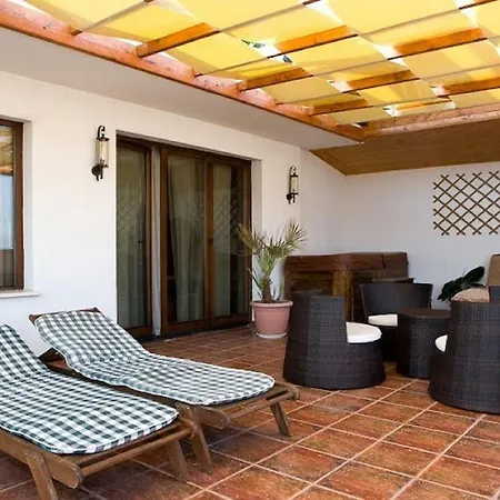 מלון Maria Revas